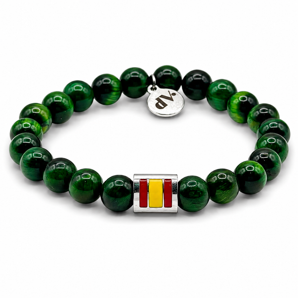 Pulsera de ojo de tigre verde con cuentas redondas y detalle central inspirado en la bandera de España